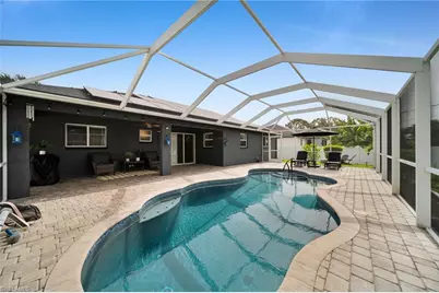 636 SW 10th St, Cape Coral, FL 33991 - Photo 2