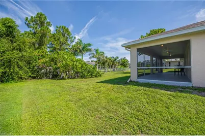720 Zebu Pl, Fort Myers, FL 33913 - Photo 4