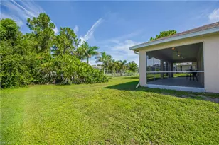 720 Zebu Pl, Fort Myers, FL 33913 - Photo 4