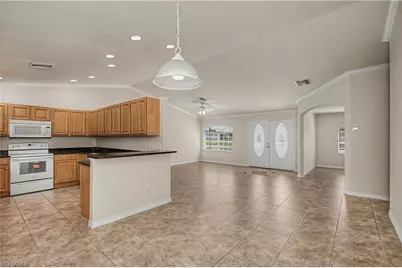 720 Zebu Pl, Fort Myers, FL 33913 - Photo 2
