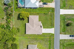 720 Zebu Pl, Fort Myers, FL 33913 - Photo 28