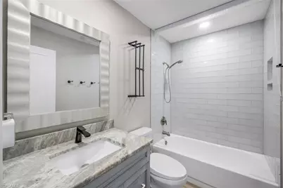 2212 SE 7th St, Cape Coral, FL 33990 - Photo 20