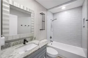 2212 SE 7th St, Cape Coral, FL 33990 - Photo 20