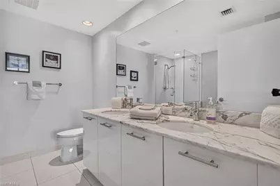 3000 Oasis Grand Blvd #505, Fort Myers, FL 33916 - Photo 18
