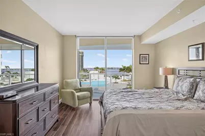 3000 Oasis Grand Blvd #505, Fort Myers, FL 33916 - Photo 16