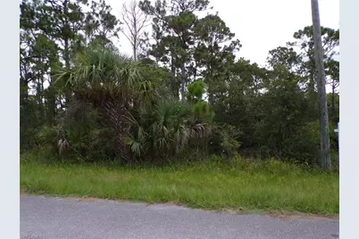 14012 Carrie Ave, Port Charlotte, FL 33953 - Photo 6