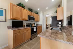 10025 Majestic Ave, Fort Myers, FL 33913 - Photo 6