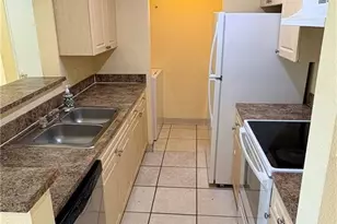 2905 Winkler Ave, Fort Myers, FL 33916 - Photo 4
