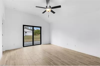 305 NW 20th Ter, Cape Coral, FL 33993 - Photo 6