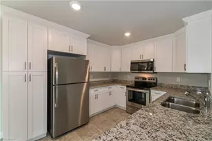 2714 25th St SW, Lehigh Acres, FL 33976 - Photo 8