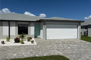 313 SW 47th Terrace, Cape Coral, FL 33914 - Photo 2