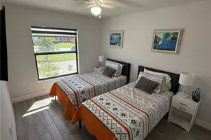 313 SW 47th Terrace, Cape Coral, FL 33914 - Photo 6