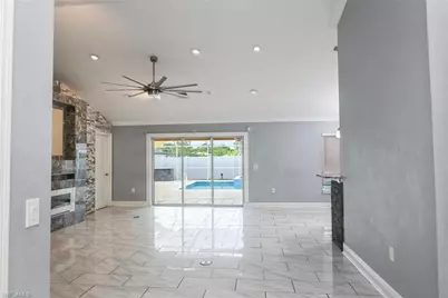 432 Willowbrook Dr, Lehigh Acres, FL 33972 - Photo 4