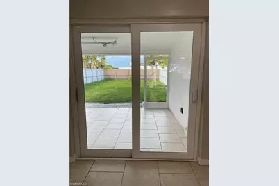 2505 SE 16th Pl #2, Cape Coral, FL 33904 - Photo 6