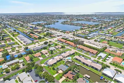 4708 SW 8th Pl #201, Cape Coral, FL 33914 - Photo 36