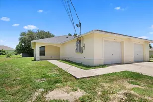 605 Hancock Bridge Pkwy, Cape Coral, FL 33990 - Photo 2