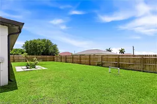 540 NW 15th St, Cape Coral, FL 33993 - Photo 38