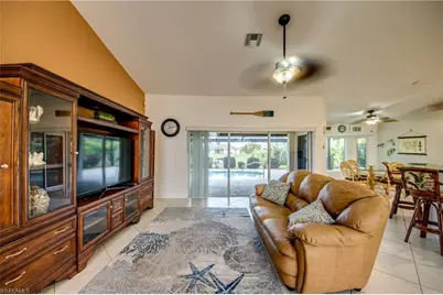 2028 SW 44th Ter, Cape Coral, FL 33914 - Photo 10