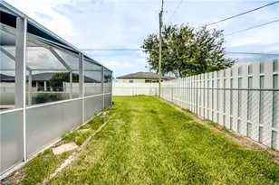 1324 Gleason Pkwy, Cape Coral, FL 33914 - Photo 34