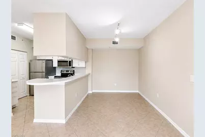 6490 Aragon Way #303, Fort Myers, FL 33966 - Photo 10