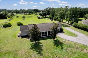 21680 N River Rd, Alva, FL 33920 - Photo 2