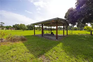 21680 N River Rd, Alva, FL 33920 - Photo 4