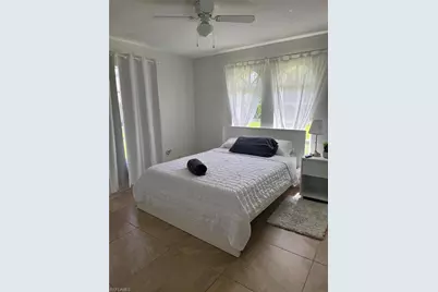 921 Jefferson Ave, Lehigh Acres, FL 33936 - Photo 10