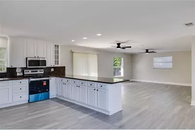 7370 Sea Island Rd, Fort Myers, FL 33967 - Photo 2