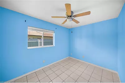 517 SE 23rd Pl, Cape Coral, FL 33990 - Photo 6