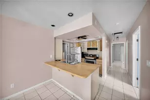 517 SE 23rd Pl, Cape Coral, FL 33990 - Photo 4