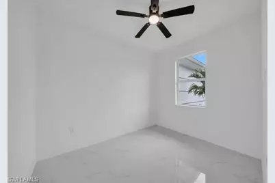404 W 15th St, Lehigh Acres, FL 33972 - Photo 10