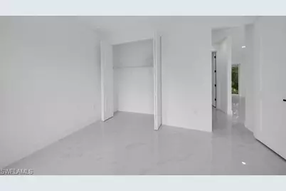 404 W 15th St, Lehigh Acres, FL 33972 - Photo 12