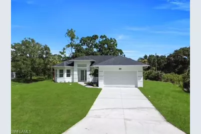 404 W 15th St, Lehigh Acres, FL 33972 - Photo 2