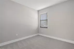 401 SW 32nd Terrace, Cape Coral, FL 33914 - Photo 12