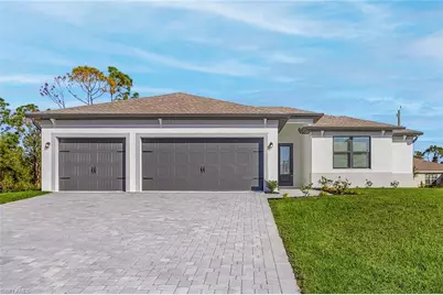401 SW 32nd Ter, Cape Coral, FL 33914 - Photo 1
