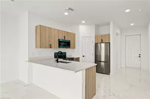 3209 74th St W, Lehigh Acres, FL 33971 - Photo 4