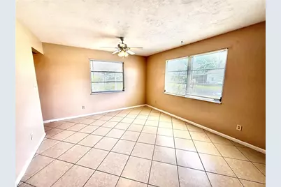 48 Heath Aster Ln, Lehigh Acres, FL 33936 - Photo 10