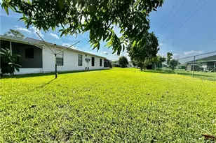 48 Heath Aster Ln, Lehigh Acres, FL 33936 - Photo 8