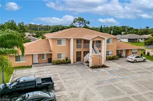 1227 SE 23rd Pl, Cape Coral, FL 33990 - Photo 1