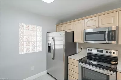 1227 SE 23rd Pl #3, Cape Coral, FL 33990 - Photo 6