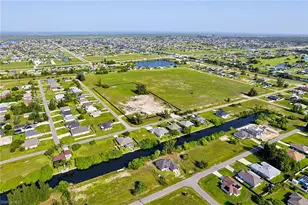 1112 Northwest 28th Ave, Cape Coral, FL 33993 - Photo 8