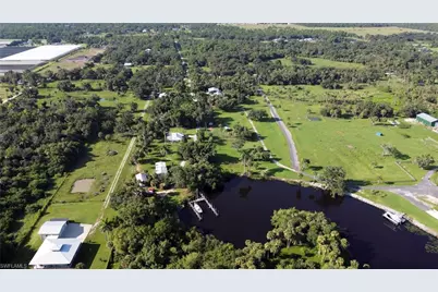 1821 Sunset Trl, Alva, FL 33920 - Photo 2