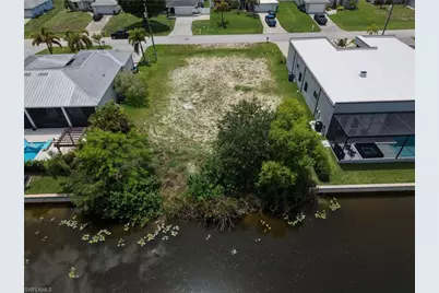 3315 SW 11th Ct, Cape Coral, FL 33914 - Photo 4
