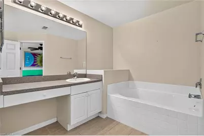 317 NE 9th Ter, Cape Coral, FL 33909 - Photo 28