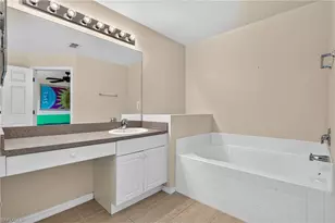 317 NE 9th Terrace, Cape Coral, FL 33909 - Photo 28