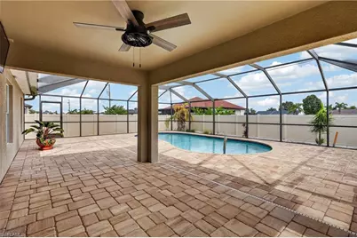 317 NE 9th Ter, Cape Coral, FL 33909 - Photo 30