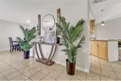 4800 SW 12th Pl, Cape Coral, FL 33914 - Photo 4