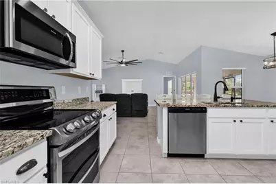2926 NW 25th St, Cape Coral, FL 33993 - Photo 8