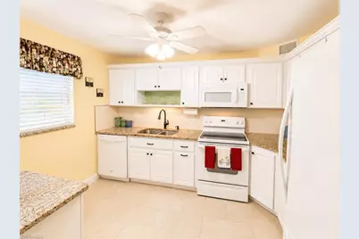 1453 Saddle Woode Dr #5E, Fort Myers, FL 33919 - Photo 2