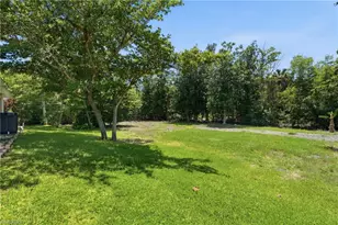 7407 Cobb Rd, Bokeelia, FL 33922 - Photo 38